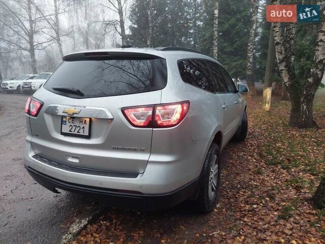 Серый Шевроле Траверс, объемом двигателя 3.56 л и пробегом 205 тыс. км за 12000 $, фото 3 на Automoto.ua