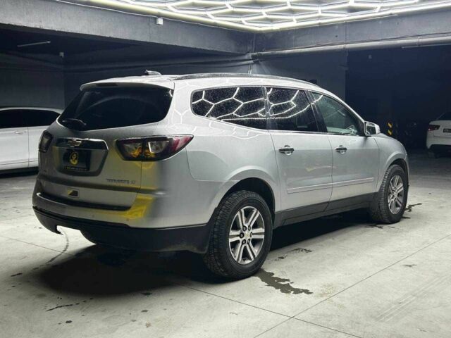 Сірий Шевроле Траверс, об'ємом двигуна 3.6 л та пробігом 206 тис. км за 13000 $, фото 5 на Automoto.ua