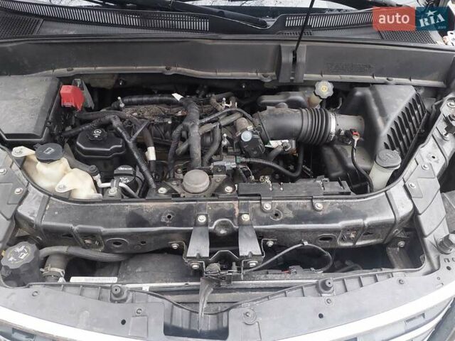 Серый Шевроле Траверс, объемом двигателя 3.56 л и пробегом 205 тыс. км за 12000 $, фото 10 на Automoto.ua