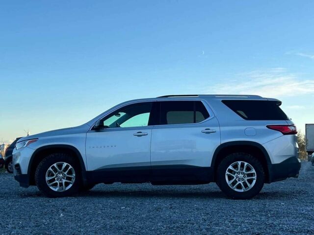 Сірий Шевроле Траверс, об'ємом двигуна 3.6 л та пробігом 177 тис. км за 17490 $, фото 3 на Automoto.ua