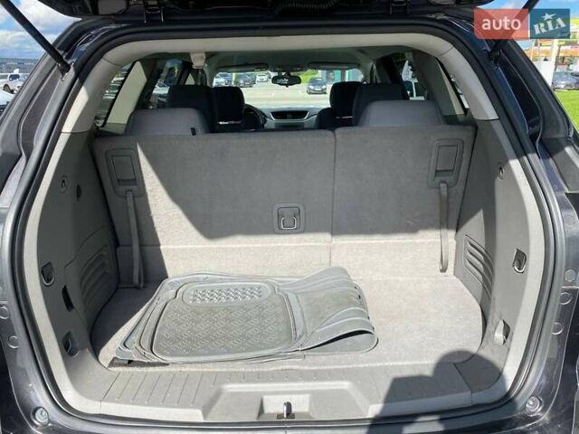 Серый Шевроле Траверс, объемом двигателя 3.56 л и пробегом 114 тыс. км за 11990 $, фото 49 на Automoto.ua