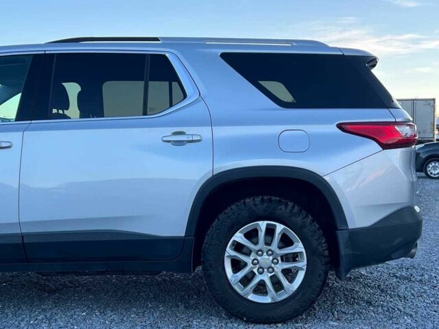 Сірий Шевроле Траверс, об'ємом двигуна 3.6 л та пробігом 177 тис. км за 17490 $, фото 4 на Automoto.ua