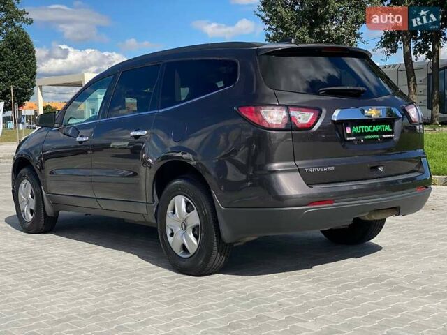 Серый Шевроле Траверс, объемом двигателя 3.56 л и пробегом 114 тыс. км за 12990 $, фото 7 на Automoto.ua