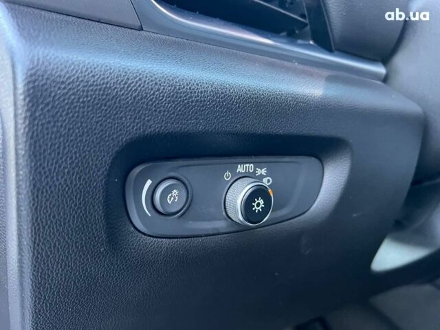 Серый Шевроле Траверс, объемом двигателя 3.6 л и пробегом 177 тыс. км за 17490 $, фото 18 на Automoto.ua