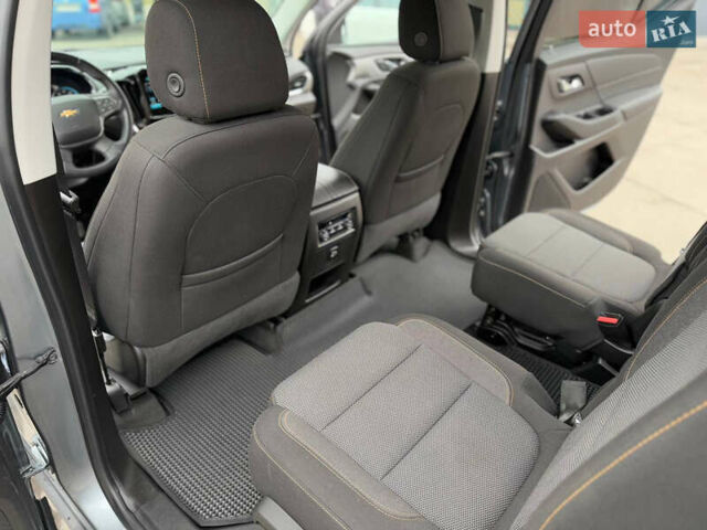 Шевроле Траверс 2017 в Днепре (Днепропетровске) на Automoto.ua Серый Шевроле Траверс, объемом двигателя 3.56 л и пробегом 75 тыс. км за 18500 $, фото 23 на Automoto.ua