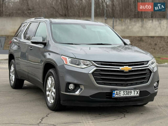 Шевроле Траверс 2017 в Днепре (Днепропетровске) на Automoto.ua Серый Шевроле Траверс, объемом двигателя 3.56 л и пробегом 75 тыс. км за 18500 $, фото 4 на Automoto.ua