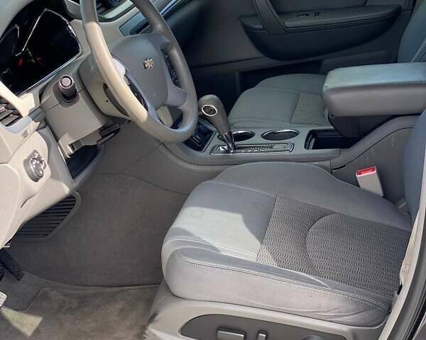 Серый Шевроле Траверс, объемом двигателя 3.56 л и пробегом 114 тыс. км за 11990 $, фото 22 на Automoto.ua