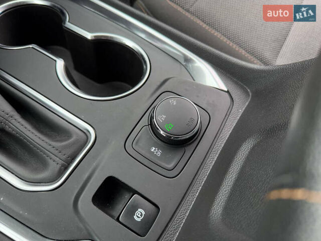 Шевроле Траверс 2017 в Днепре (Днепропетровске) на Automoto.ua Серый Шевроле Траверс, объемом двигателя 3.56 л и пробегом 75 тыс. км за 18500 $, фото 21 на Automoto.ua