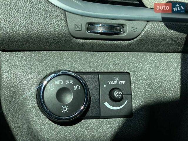 Серый Шевроле Траверс, объемом двигателя 3.56 л и пробегом 114 тыс. км за 12990 $, фото 26 на Automoto.ua