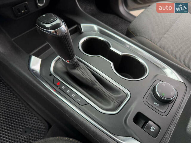 Шевроле Траверс 2017 в Днепре (Днепропетровске) на Automoto.ua Серый Шевроле Траверс, объемом двигателя 3.56 л и пробегом 75 тыс. км за 18500 $, фото 20 на Automoto.ua