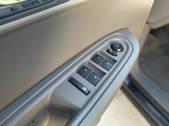 Сірий Шевроле Траверс, об'ємом двигуна 3.6 л та пробігом 114 тис. км за 12490 $, фото 9 на Automoto.ua