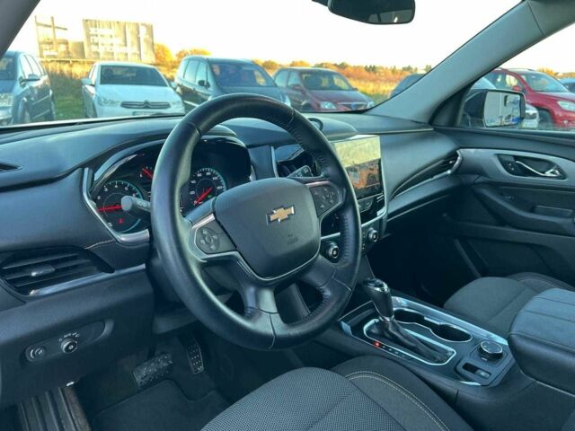 Сірий Шевроле Траверс, об'ємом двигуна 3.6 л та пробігом 177 тис. км за 17490 $, фото 16 на Automoto.ua