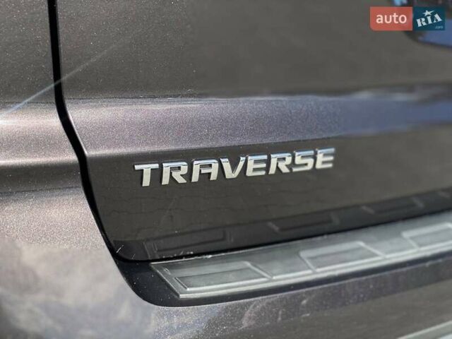 Серый Шевроле Траверс, объемом двигателя 3.56 л и пробегом 114 тыс. км за 11990 $, фото 12 на Automoto.ua