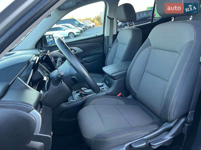 Сірий Шевроле Траверс, об'ємом двигуна 3.6 л та пробігом 177 тис. км за 17490 $, фото 17 на Automoto.ua