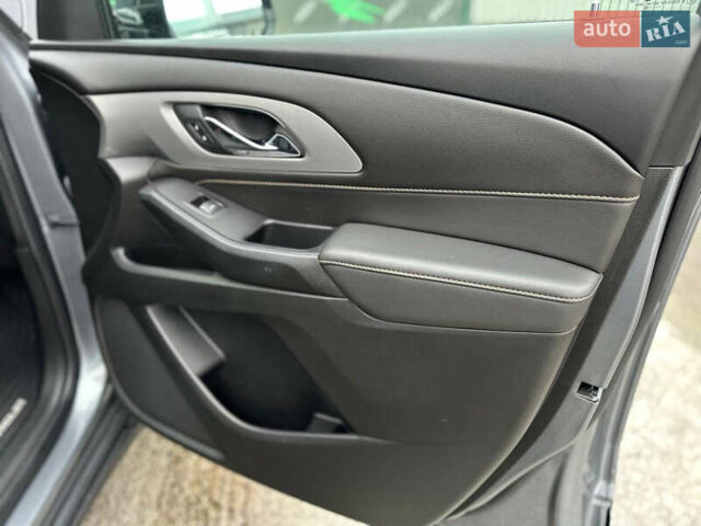 Серый Шевроле Траверс, объемом двигателя 3.56 л и пробегом 45 тыс. км за 23000 $, фото 36 на Automoto.ua