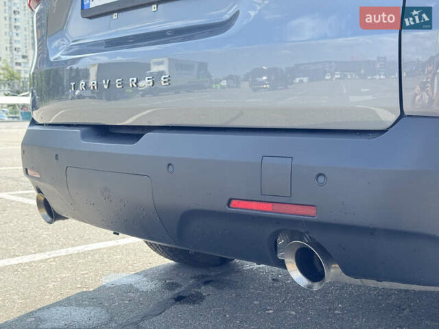 Серый Шевроле Траверс, объемом двигателя 3.6 л и пробегом 96 тыс. км за 24900 $, фото 37 на Automoto.ua