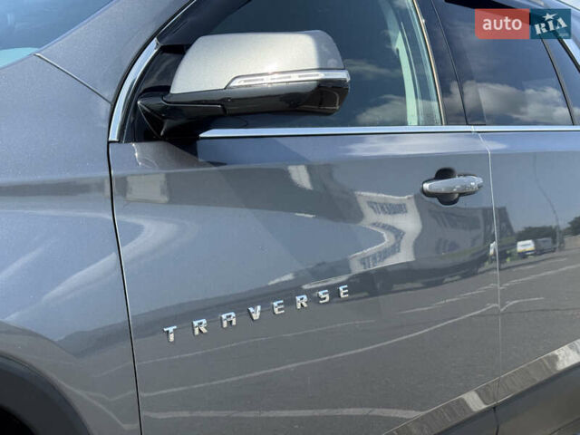 Серый Шевроле Траверс, объемом двигателя 3.6 л и пробегом 96 тыс. км за 24900 $, фото 32 на Automoto.ua