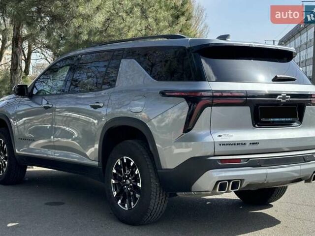 Серый Шевроле Траверс, объемом двигателя 2.5 л и пробегом 24 тыс. км за 48500 $, фото 7 на Automoto.ua