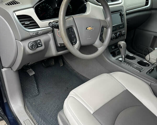 Синий Шевроле Траверс, объемом двигателя 3.56 л и пробегом 170 тыс. км за 15777 $, фото 12 на Automoto.ua