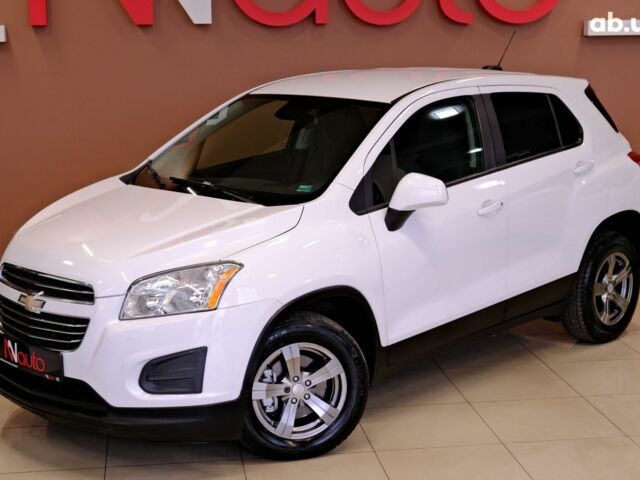 Белый Шевроле Trax, объемом двигателя 1.4 л и пробегом 123 тыс. км за 9900 $, фото 1 на Automoto.ua