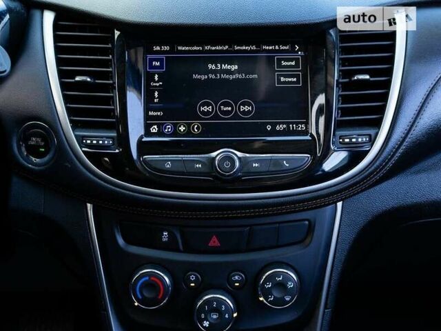 Белый Шевроле Trax, объемом двигателя 1.4 л и пробегом 113 тыс. км за 2300 $, фото 13 на Automoto.ua