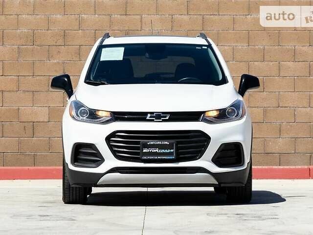 Белый Шевроле Trax, объемом двигателя 1.4 л и пробегом 113 тыс. км за 2300 $, фото 1 на Automoto.ua