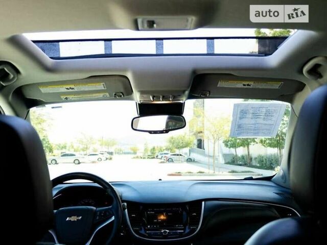Белый Шевроле Trax, объемом двигателя 1.4 л и пробегом 113 тыс. км за 2300 $, фото 18 на Automoto.ua