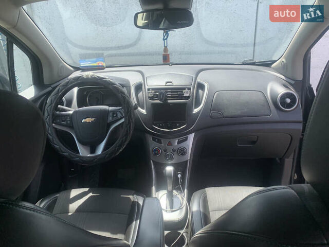 Чорний Шевроле Trax, об'ємом двигуна 1.69 л та пробігом 140 тис. км за 10900 $, фото 9 на Automoto.ua
