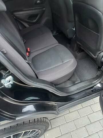 Чорний Шевроле Trax, об'ємом двигуна 1.36 л та пробігом 126 тис. км за 10600 $, фото 12 на Automoto.ua