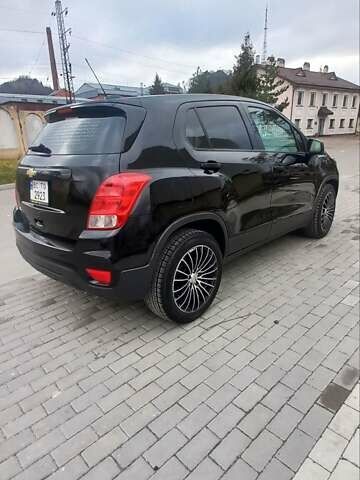 Чорний Шевроле Trax, об'ємом двигуна 1.36 л та пробігом 126 тис. км за 10600 $, фото 5 на Automoto.ua