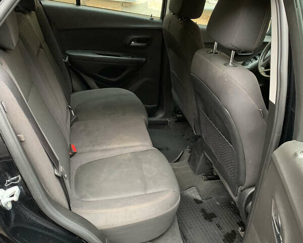 Чорний Шевроле Trax, об'ємом двигуна 1.36 л та пробігом 61 тис. км за 11700 $, фото 23 на Automoto.ua