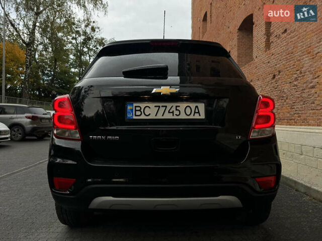Чорний Шевроле Trax, об'ємом двигуна 1.36 л та пробігом 72 тис. км за 12500 $, фото 15 на Automoto.ua