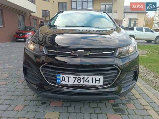 Черный Шевроле Trax, объемом двигателя 1.36 л и пробегом 81 тыс. км за 10950 $, фото 6 на Automoto.ua