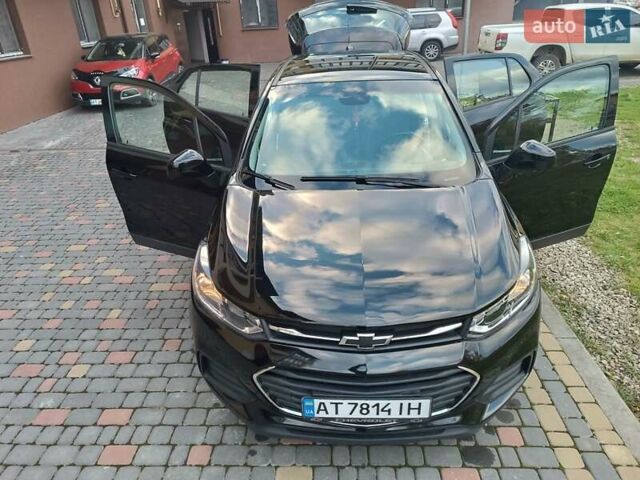 Черный Шевроле Trax, объемом двигателя 1.36 л и пробегом 81 тыс. км за 10950 $, фото 16 на Automoto.ua