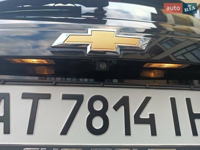 Черный Шевроле Trax, объемом двигателя 1.36 л и пробегом 81 тыс. км за 10950 $, фото 2 на Automoto.ua