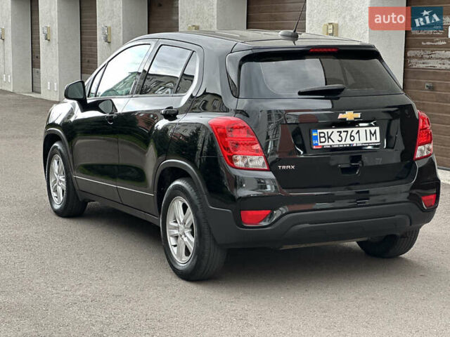 Чорний Шевроле Trax, об'ємом двигуна 1.36 л та пробігом 84 тис. км за 11999 $, фото 10 на Automoto.ua