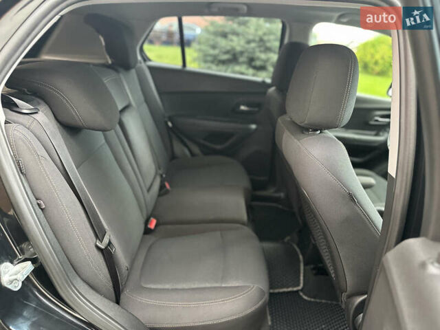 Чорний Шевроле Trax, об'ємом двигуна 1.36 л та пробігом 84 тис. км за 11999 $, фото 25 на Automoto.ua