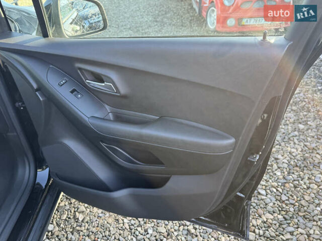 Черный Шевроле Trax, объемом двигателя 1.4 л и пробегом 92 тыс. км за 14999 $, фото 21 на Automoto.ua