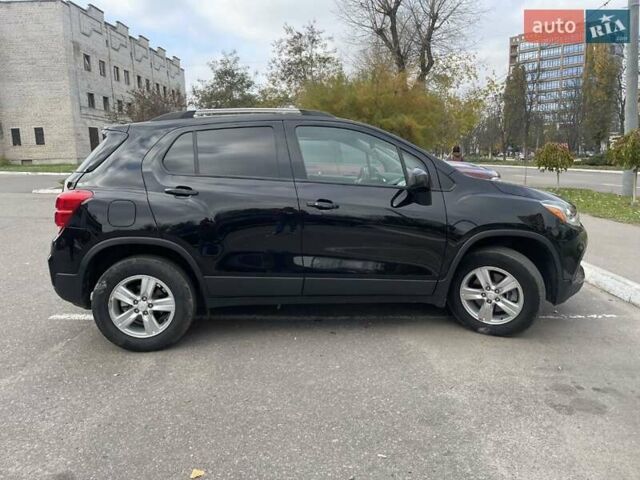 Черный Шевроле Trax, объемом двигателя 1.36 л и пробегом 42 тыс. км за 15500 $, фото 10 на Automoto.ua