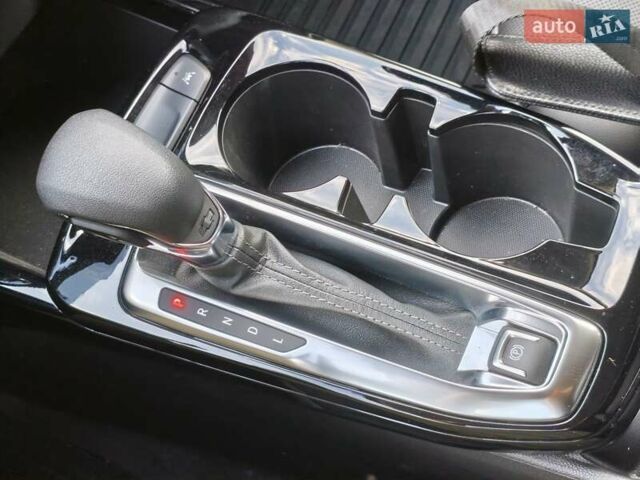 Черный Шевроле Trax, объемом двигателя 1.2 л и пробегом 3 тыс. км за 23500 $, фото 14 на Automoto.ua