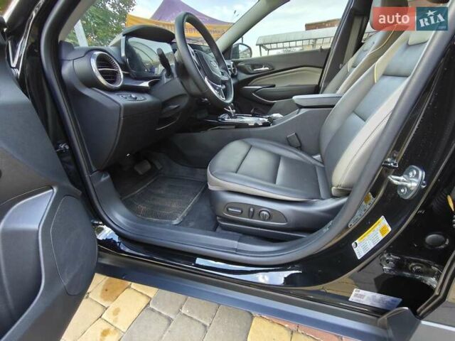 Черный Шевроле Trax, объемом двигателя 1.2 л и пробегом 3 тыс. км за 23500 $, фото 16 на Automoto.ua