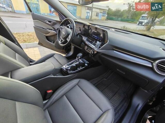 Черный Шевроле Trax, объемом двигателя 1.2 л и пробегом 3 тыс. км за 23500 $, фото 19 на Automoto.ua