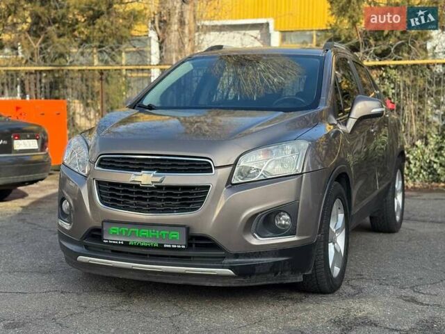 Коричневий Шевроле Trax, об'ємом двигуна 1.69 л та пробігом 220 тис. км за 8900 $, фото 2 на Automoto.ua