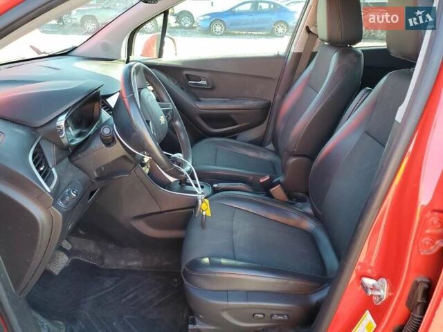 Красный Шевроле Trax, объемом двигателя 1.4 л и пробегом 77 тыс. км за 3000 $, фото 6 на Automoto.ua