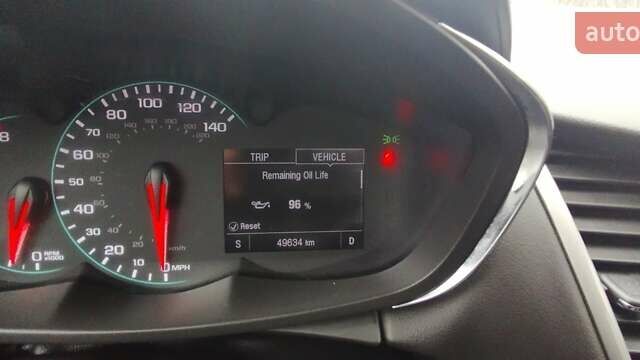 Красный Шевроле Trax, объемом двигателя 1.4 л и пробегом 50 тыс. км за 13600 $, фото 36 на Automoto.ua