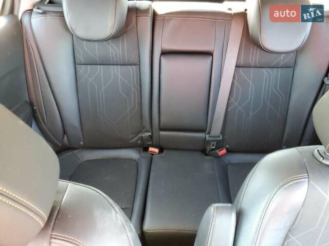 Красный Шевроле Trax, объемом двигателя 1.4 л и пробегом 77 тыс. км за 3000 $, фото 9 на Automoto.ua