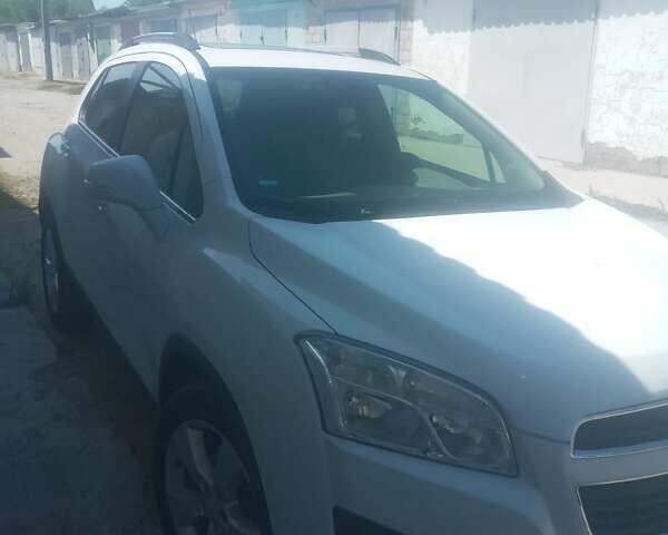 Шевроле Trax, объемом двигателя 1.7 л и пробегом 160 тыс. км за 10500 $, фото 3 на Automoto.ua