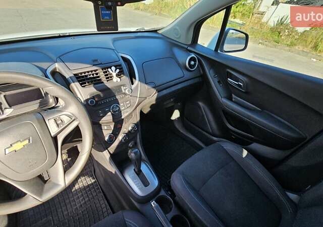 Шевроле Trax, объемом двигателя 1.36 л и пробегом 149 тыс. км за 8300 $, фото 9 на Automoto.ua