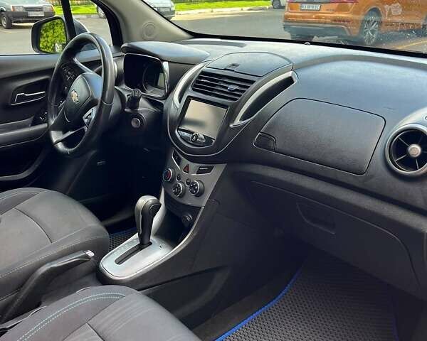 Шевроле Trax, объемом двигателя 1.4 л и пробегом 154 тыс. км за 9900 $, фото 3 на Automoto.ua