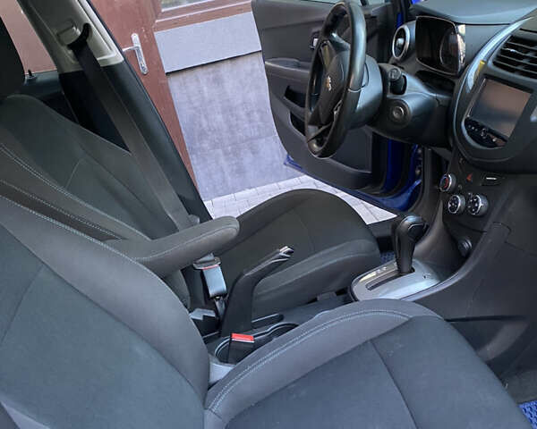 Шевроле Trax, объемом двигателя 1.36 л и пробегом 142 тыс. км за 10400 $, фото 7 на Automoto.ua